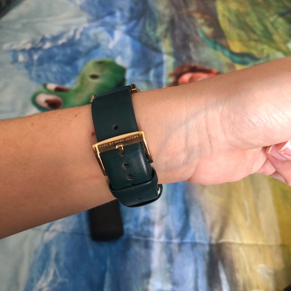 Marc Jacobs leather watch - Picture 5 of 5